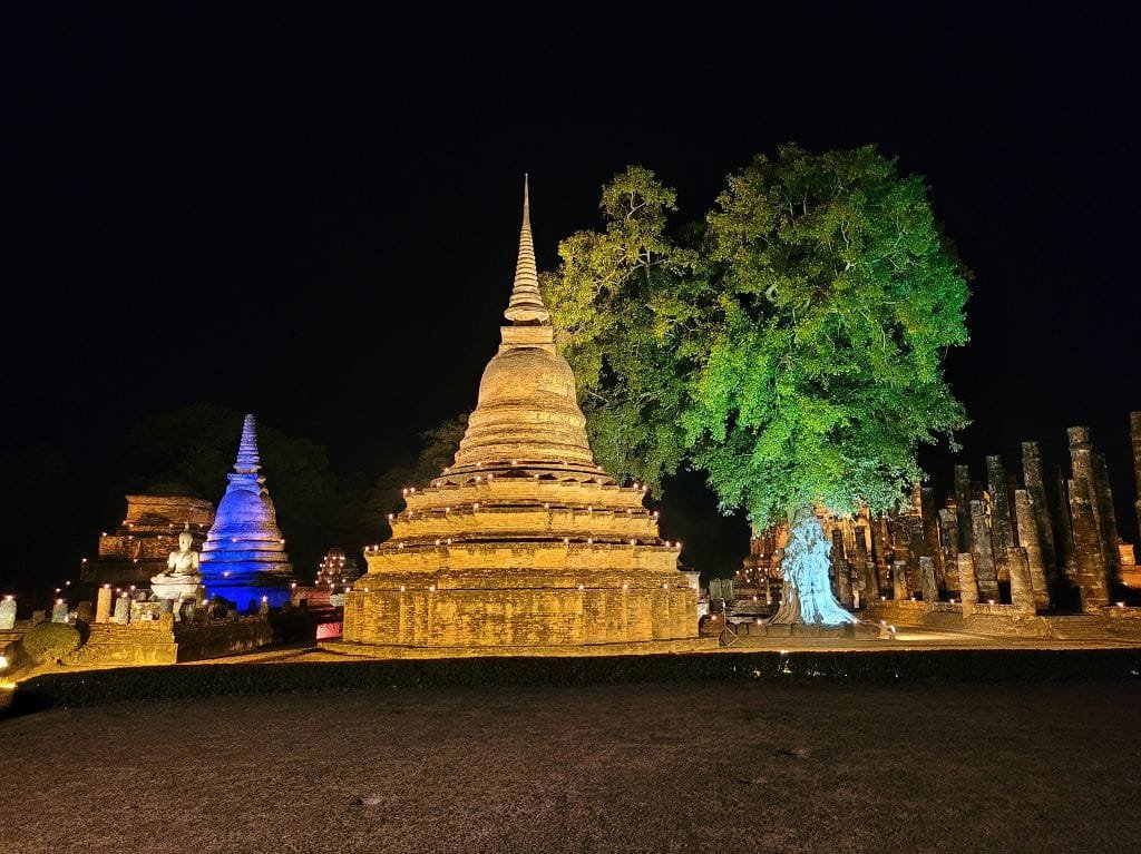 Sukhothai bei Nacht (1)
