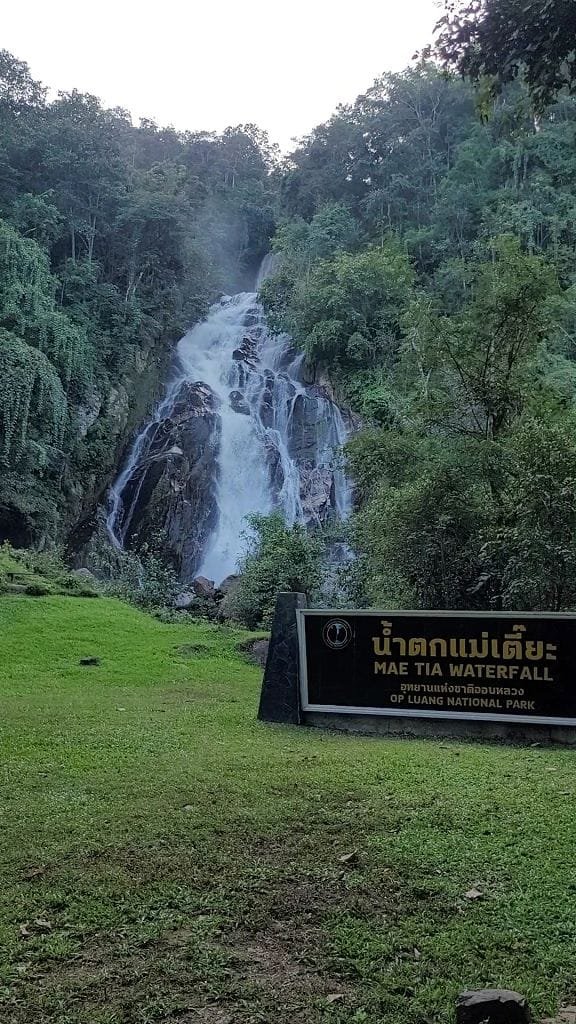Mae Dtia Wasserfall