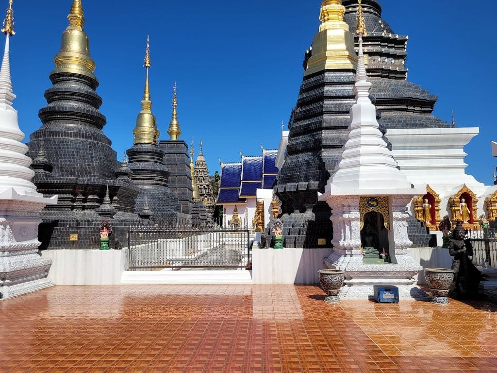 Wat Ban Den, Mae Taeng (2)