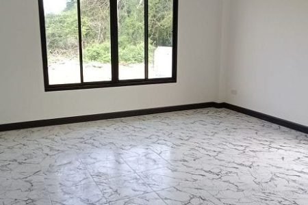 HS0021 Schlafzimmer 1 (von insgesamt 3)